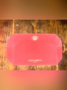Dolce & Gabbana Beauty Red Velvet Cosmetic Makeup Toiletry Bag